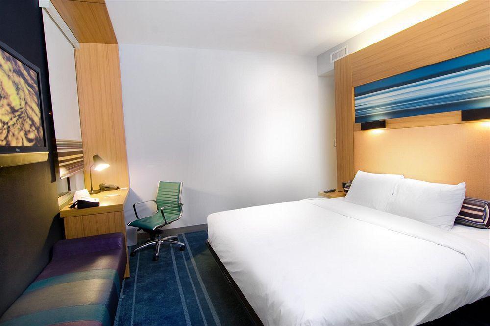 Aloft Vaughan Mills Номер фото