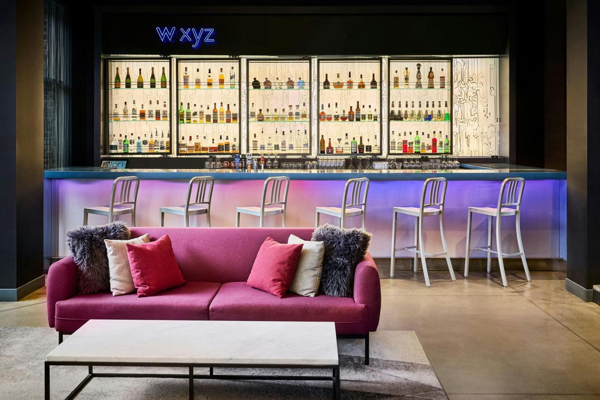 Aloft Vaughan Mills Екстер'єр фото